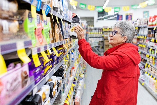 Foodstuffs co-operatives hold food price increases below inflation for the second month in a row