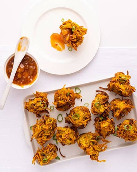Pakora with mango chutney