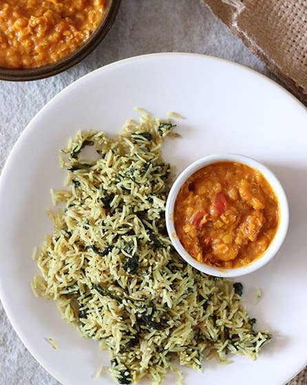 Spinach rice with coconut lentil curry