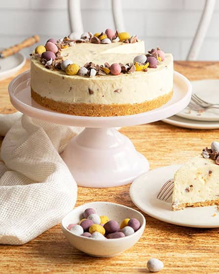 Easter egg cheesecake