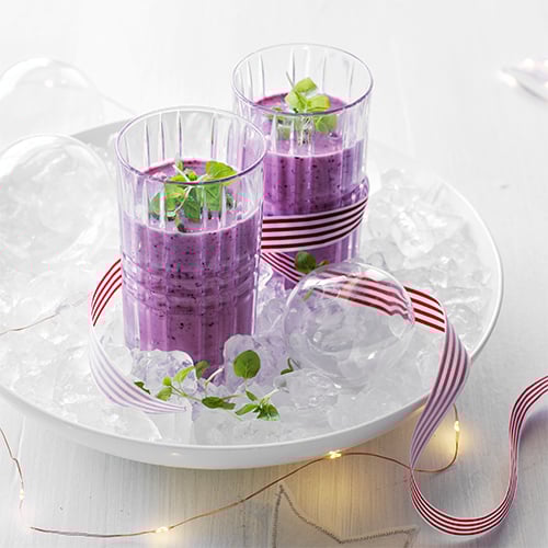 Vegan summer berry lassi