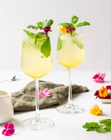 Coconut lemon mocktails