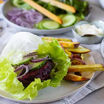 FridayNightBurgersChips5500x500