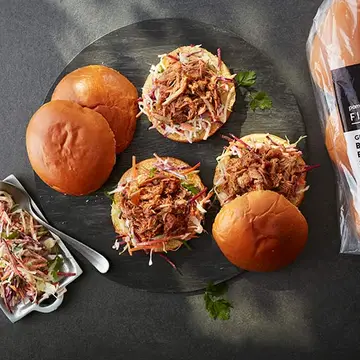 Slow-Cooker-Pulled-Pork-Buns---IMAGE