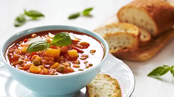 Tomato and chickpea soup
