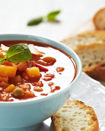 Tomato and chickpea soup
