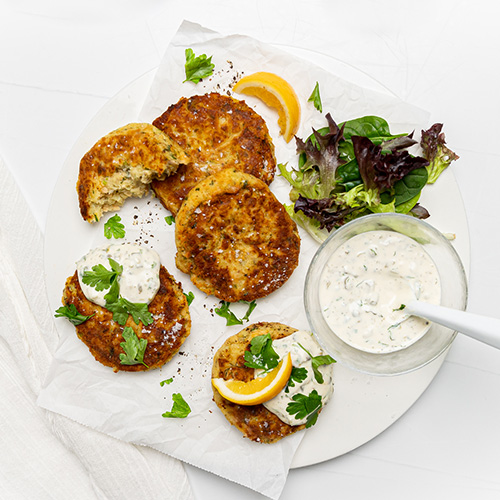 SALMON FISHCAKES WITH TARTARE SAUCE