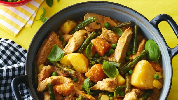thaiyellowchickencurry