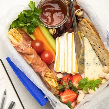 lunchbox-cheeseboard