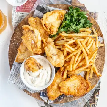 BEERBATTEREDFISHWITHSALTVINEGARMAYONNAISE1