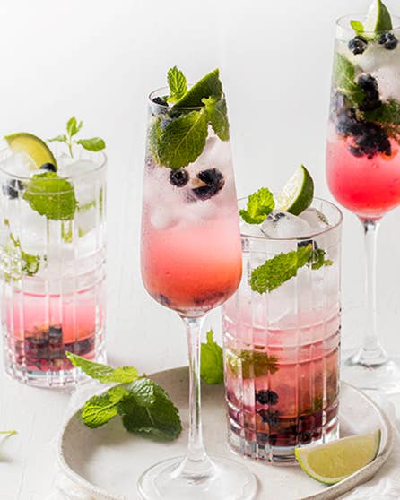 Blueberry mojito mocktail