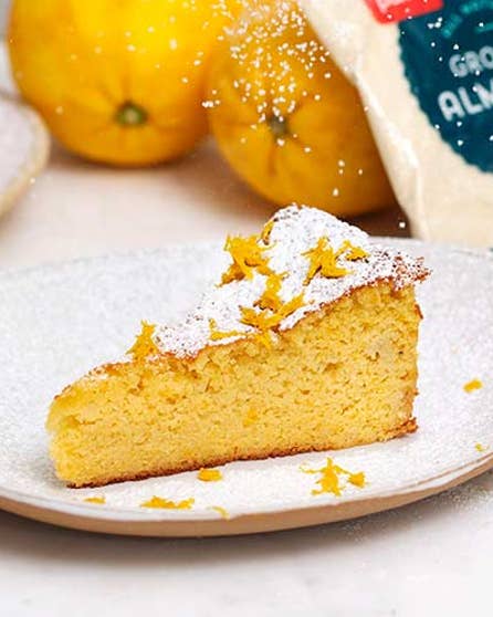 Flourless orange cake