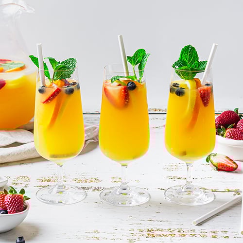 Sparkling summer fruit punch