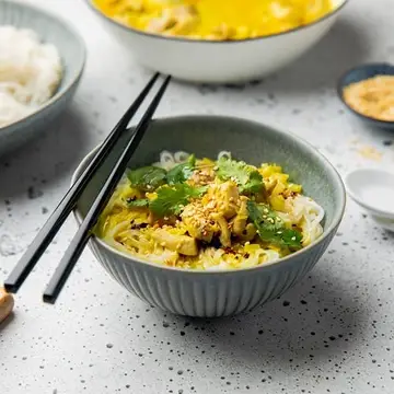 coconut chicken curry noodles