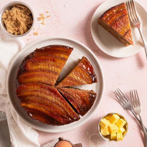 Caramelised-Banana-Upside-Down-Cake-1-500x500