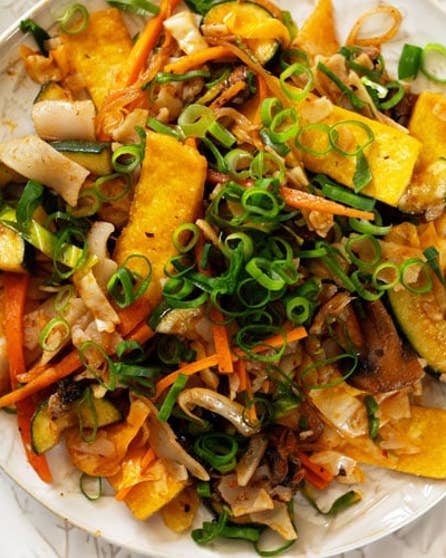 Red curry stir fried noodles