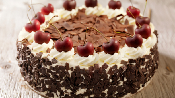 BlackForestCherryGateau