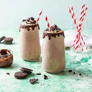 Chocolate-Cookies-and-Cream-Milkshake-500x500jpg