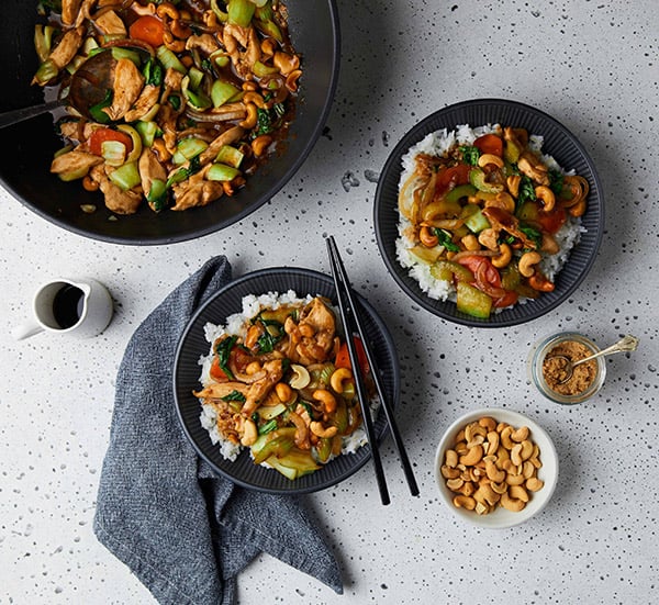 cashew_chicken_stirfry_01_web