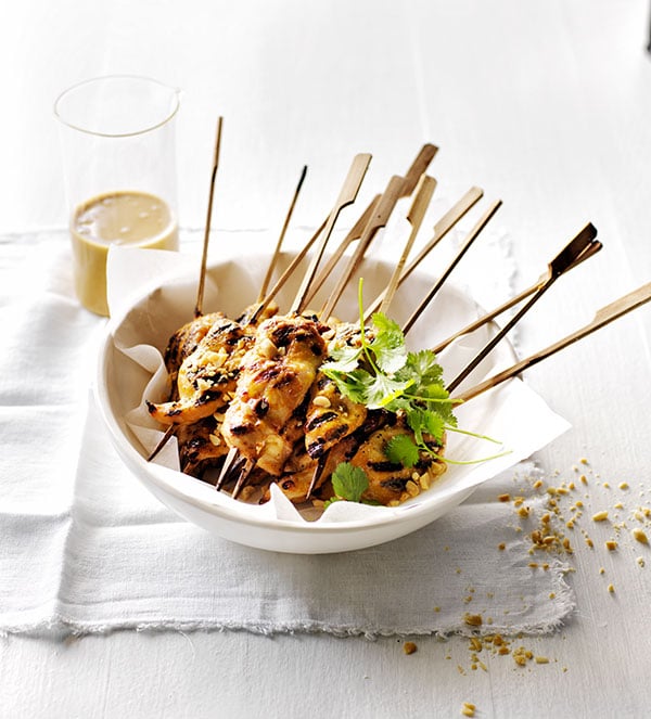 Easy chicken satay skewers