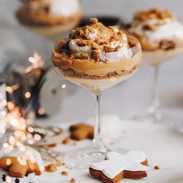 Gingerbread trifles