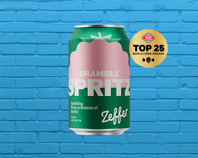 Zeffer-Bramble-Spritz_Blue_Backgeound_25.jpg