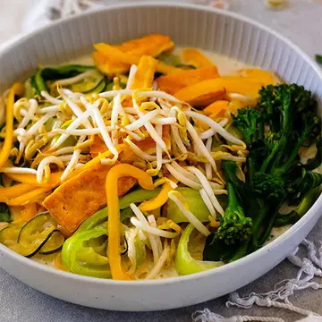 Creamycoconutlaksavegeversionwithtofu7500x500