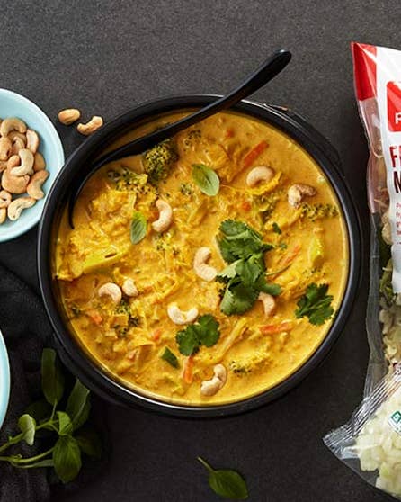 Slow cooker Thai vegetable curry