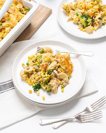 Tuna and sweetcorn pasta bake