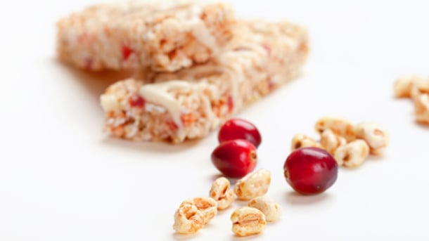 whitechocolatecranberrymueslibar