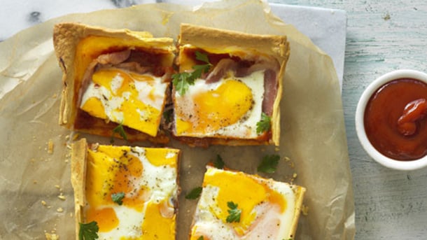 Easy bacon and egg slice