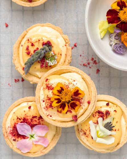 Orange curd cheesecake tarts