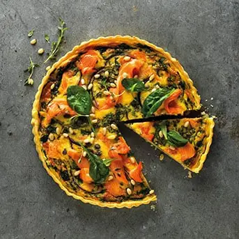 salmonspinachquiche