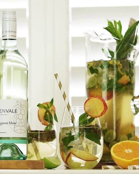 Alcohol free white sangria