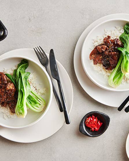 Vietnamese-style caramel chicken