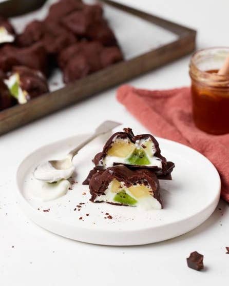 Kiwifruit yoghurt snacks