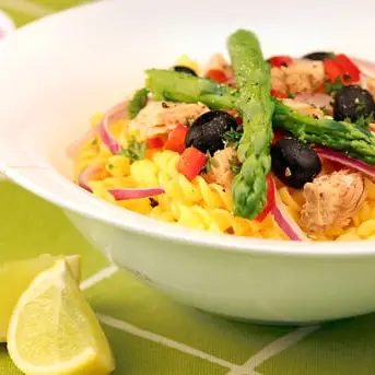 GFAsparagusSalmonPastaSalad610343