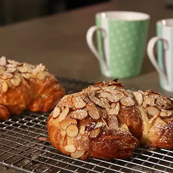 almondcroissants
