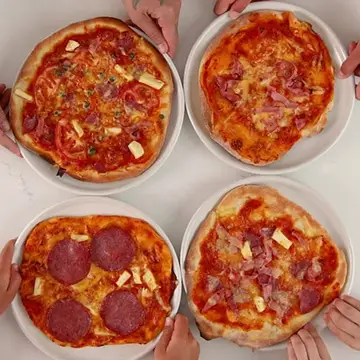 Anika-and-Kids-hidden-vege-pizza_Moment