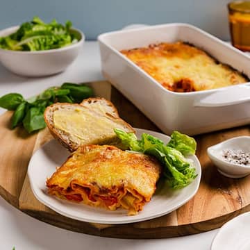 Bocconcini-and-cherry-tomato-stuffed-cannelloni
