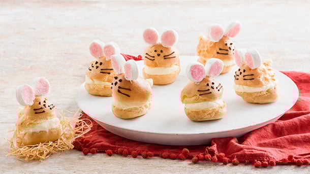 Profiterole bunnies