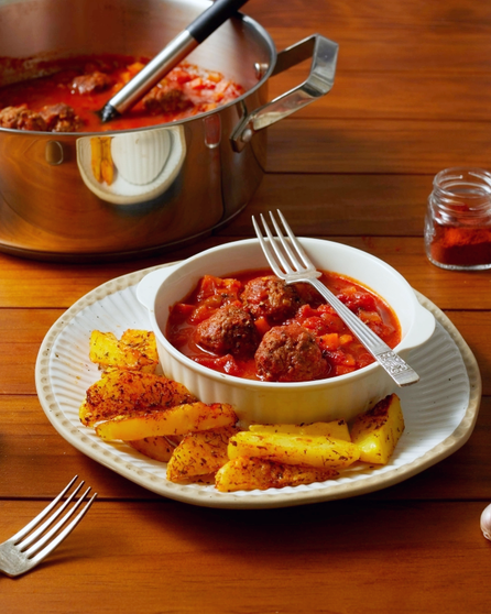 Spanish-style meatballs