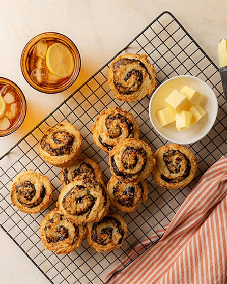 Cheesy-mite scrolls