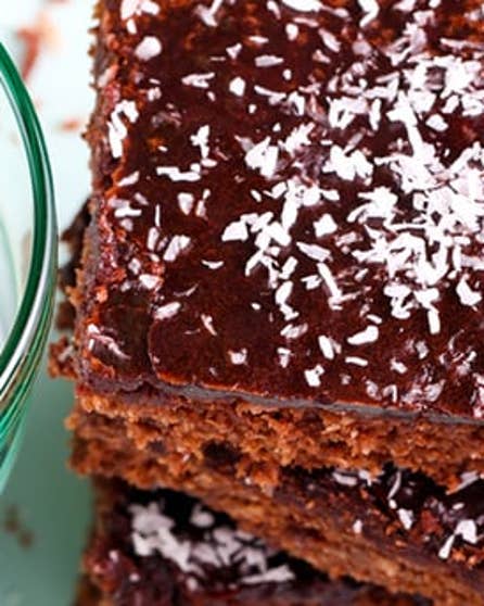 Easter chocolate slice