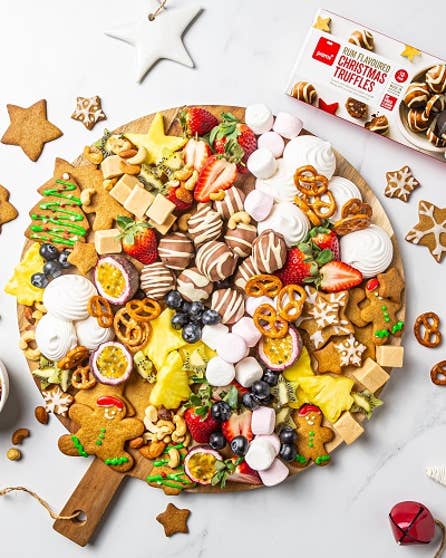 Christmas dessert platter