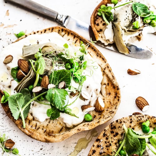 lorna-jane-ten-minute-healthy-pitta-pizza