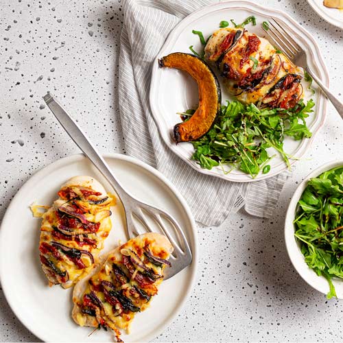 Sundried-Tomato-Caprese-Stuffed-Chicken-2-500x500