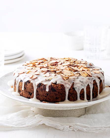 Easy pineapple fruitcake