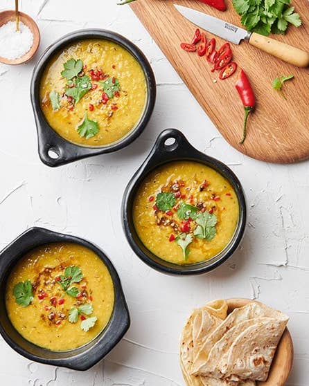 Slow cooker lentil curry