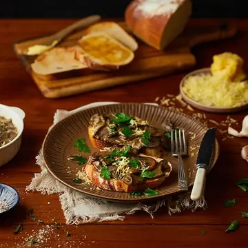 creamy_mushrooms_on_toast_04_web